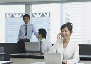 中石油海外女文员招聘