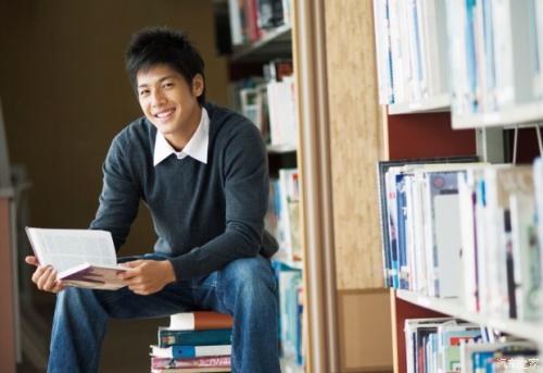大学生选择出国留学、出国劳务的优势 大学生选择出国留学、出国劳务的优势